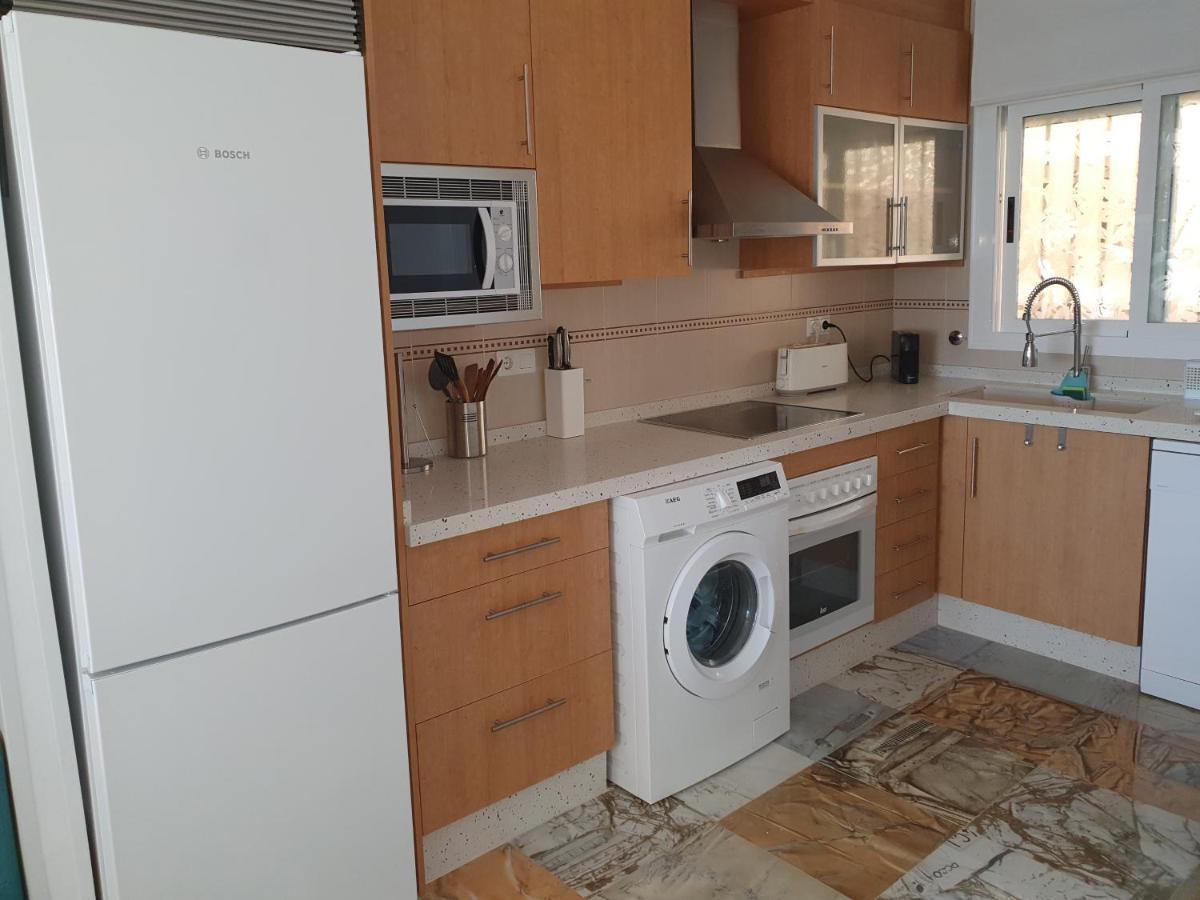 Atico Frente Al Mar. Apartamento Top オロペサ・デル・マール エクステリア 写真